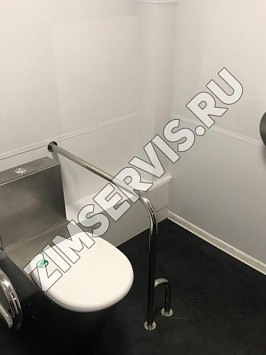 Модульный туалет из сэндвич-панелей для инвалидов с пандусом
